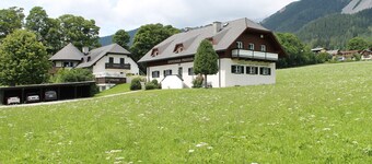 Spacious Apartment in Ramsau am Dachstein With Swimming Pool
