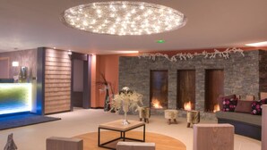 Reception - Luxury Apartment on the Slopes in Bustling Val Thorens (Les Belleville)