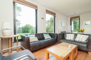 House | Living room - Luxurious Mansion in Callantsoog With Sauna (Callantsoog)