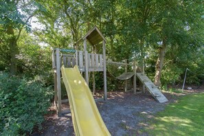 House | Children’s area - Luxurious Mansion in Callantsoog With Sauna (Callantsoog)