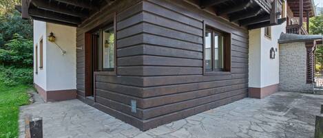 Apartment | Exterior