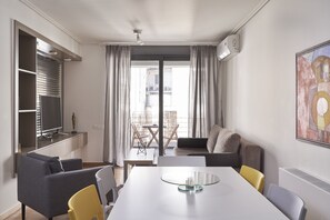 Appartement, 1 chambre | Aire de séjour | Téléviseur à écran plat