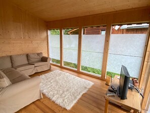 Fireplace - Luxury Chalet in Klippitztörl With Ski Storage (Bad Sankt Leonhard im Lavanttal)