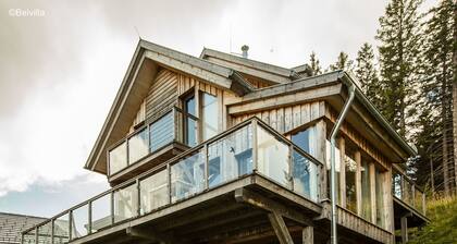 Luxury Chalet in Klippitztörl With Ski Storage