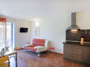 House | Living room - Holiday Home in Corsica by the Sea (Poggio-Mezzana)