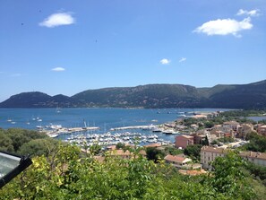 Exterior - Holiday Home in Corsica by the Sea (Poggio-Mezzana)