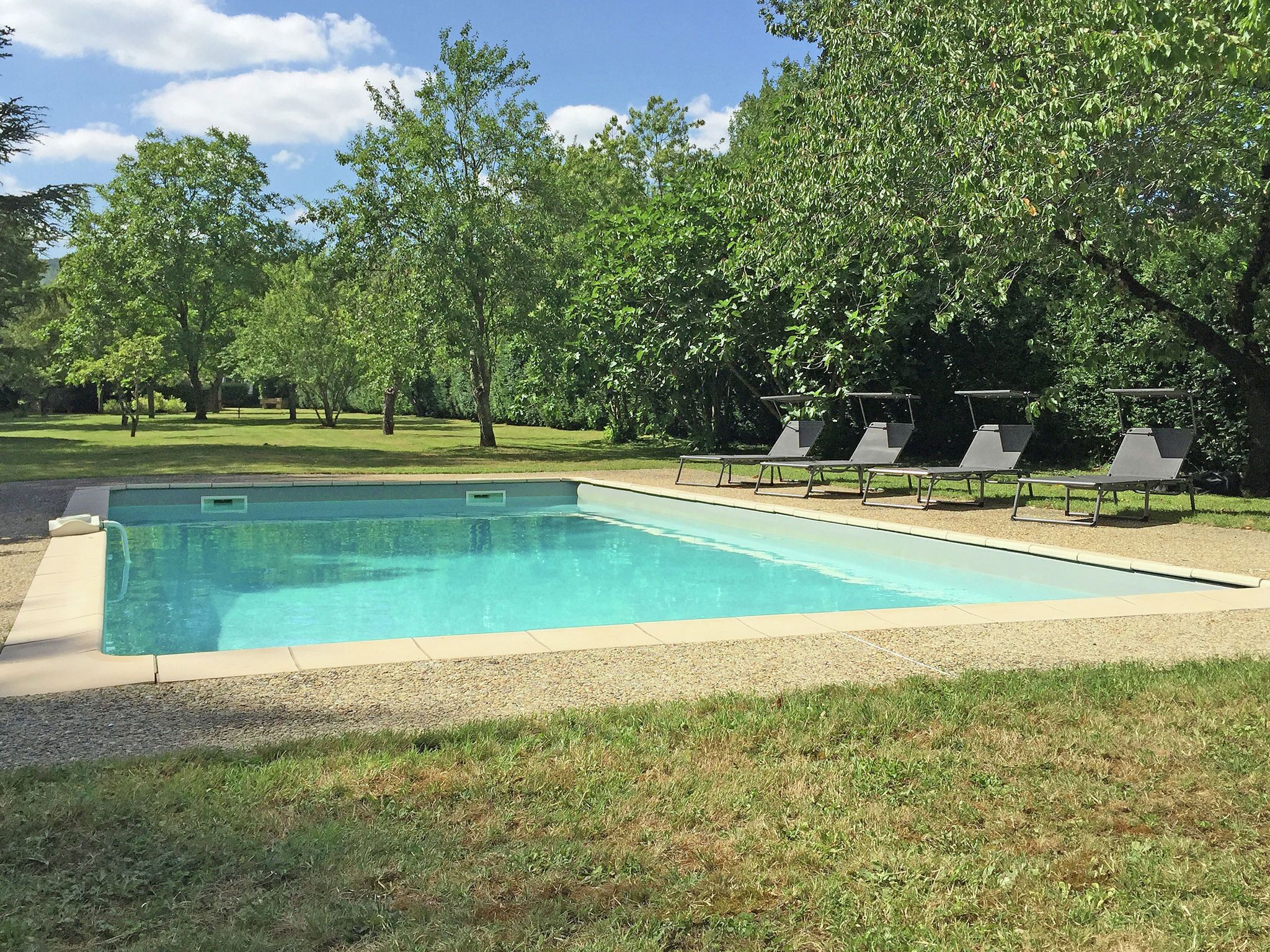 Piscine extérieure