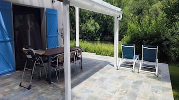 Villa | Balcony