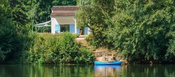 Villa in Bruniquel by Aveyron River