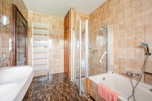 บ้านพัก | ห้องน้ำ