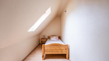Rumah | 5 kamar tidur dan dilengkapi dengan perabotan berbeda-beda