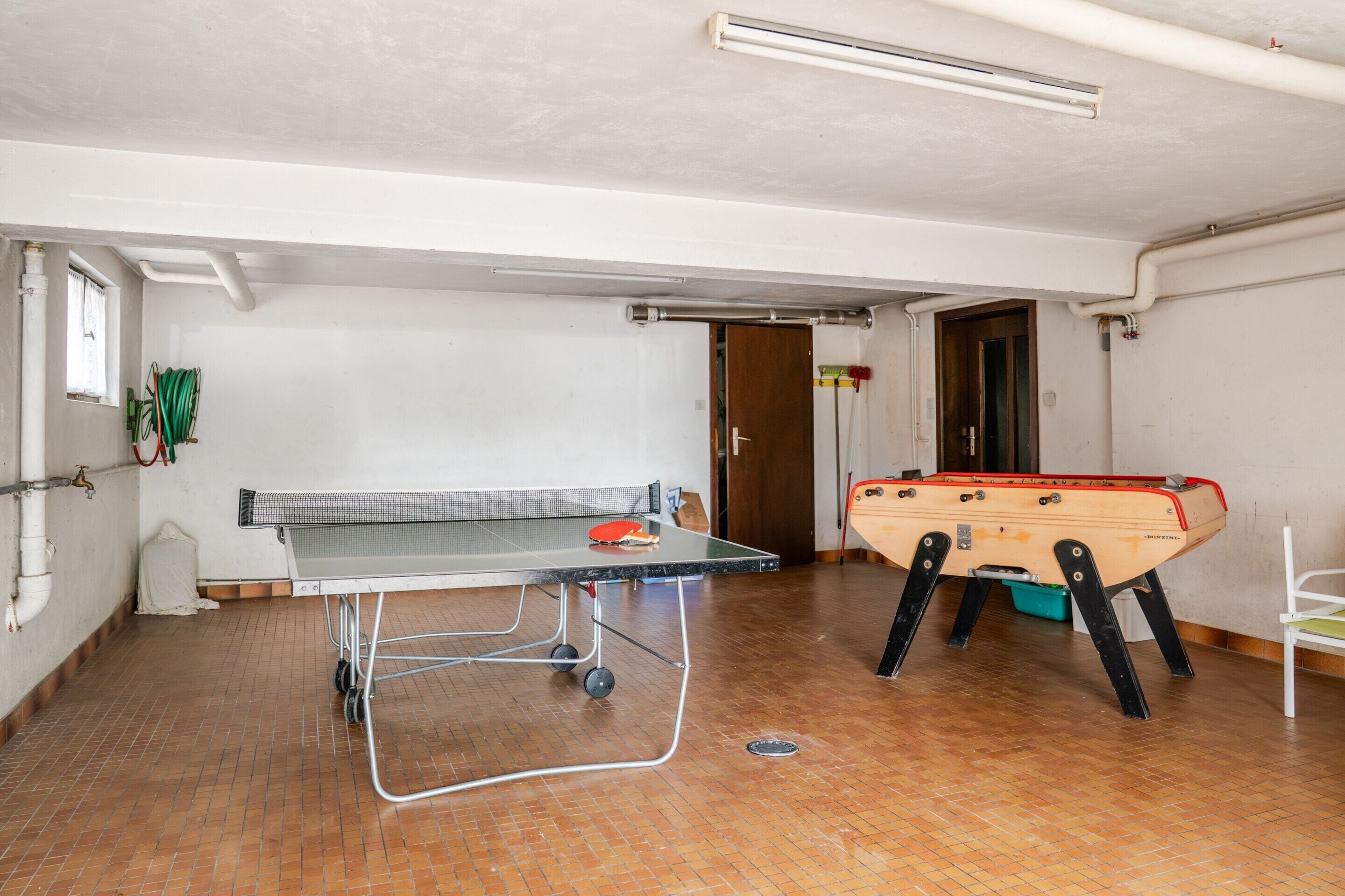House | Games room