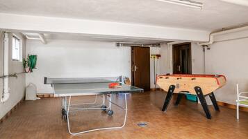 House | Games room