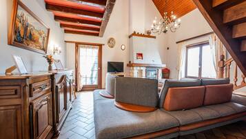 House | Living room