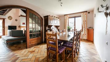 House | Tempat makan