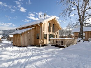 Chalet | Exterior - Nice Chalet With hot tub (Sankt Georgen am Kreischberg)
