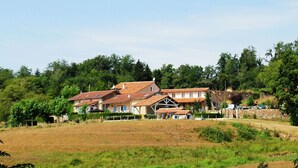 Exterior - Holiday Home in Roussines With Private Pool (Roussines)