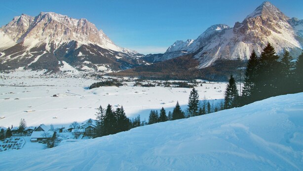 Exterior - Luxurious Chalet in Tyrol With Jacuzzi (Ehrwald)