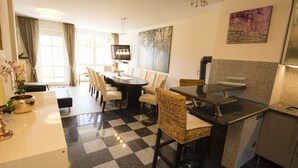 Chalet | Living room | DVD player - Luxurious Chalet in Tyrol With Jacuzzi (Ehrwald)
