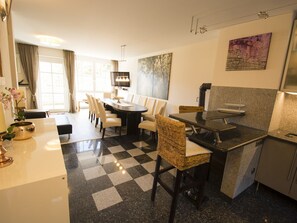 Chalet | Living room | DVD player - Luxurious Chalet in Tyrol With Jacuzzi (Ehrwald)