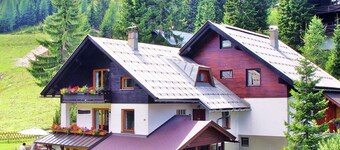 Apartment Nassfeld Near Ski Slopes