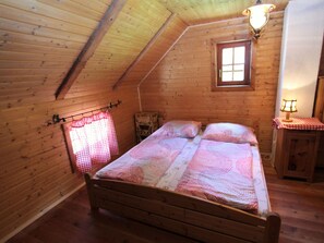 Chalet | 2 chambres, ameublement personnalisé, draps fournis
