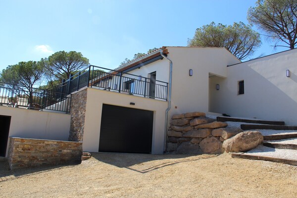 Villa In Var With Pool Near Massif Maures - Vidauban