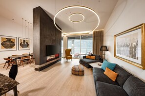 Suite | Roba de llit d'alta qualitat, cobrellits i caixa forta a l'habitació 