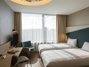 Studio, 2 Single Beds