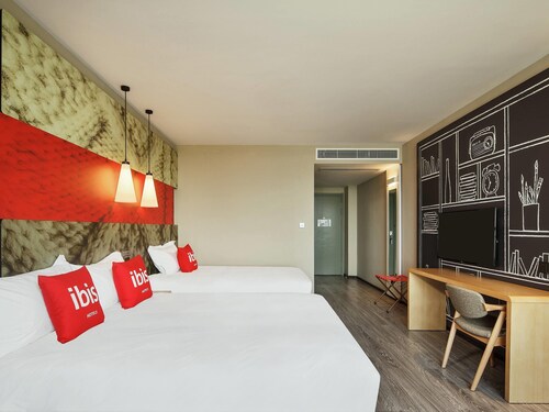 Ibis Dazhou Dazhu Hotel
