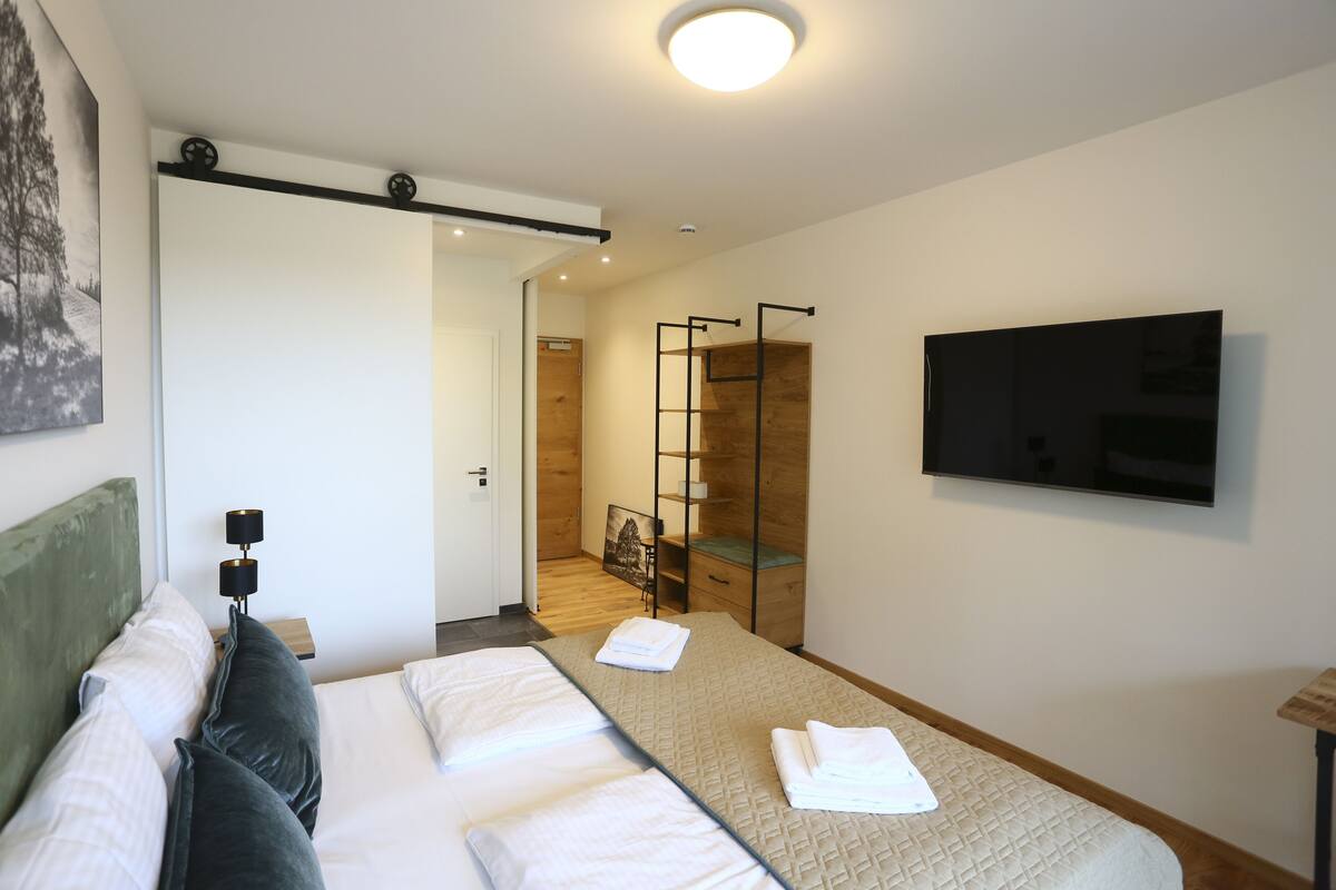 superior double room | 1 bedroom, premium bedding, down duvets, select comfort beds