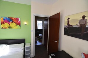 1 Schlafzimmer, WLAN, Bettwäsche