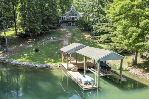 Lake Pleasant - Lakefront, Private Dock, Game room