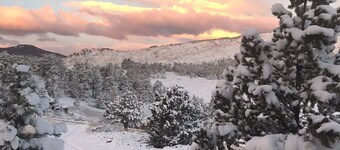 Cozy Rocky Mountain Escape - Unbeatable Views