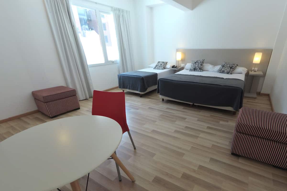 triple room | in-room safe, blackout curtains, soundproofing, iron/ironing board