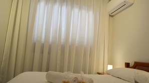 4 bedrooms, iron/ironing board, free WiFi, bed sheets - Locar-in Gramado - Aconchego Coração de Gramado (Gramado)