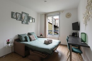 Desk, iron/ironing board, free WiFi, bed sheets