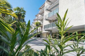 Family Apartment, Multiple Bedrooms, Lakeside (Riva Lago e Spiaggia Apartment) | Property grounds - Riva Lago e Spiaggia Apartment (Riva del Garda)