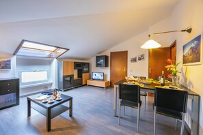 Dining - Casa Franco e Ilva 2 (Arco)