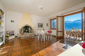 Family Apartment, Multiple Bedrooms, Mountainside (Balcone Panoramico sul Garda) | Dining - Balcone Panoramico sul Garda (Tremosine)