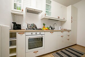 Appartement Familial, plusieurs chambres, côté montagne (Casa Turchese) | Cuisine privée