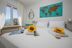 Family Apartment, Multiple Bedrooms, Mountainside (Casa Turchese) | 2 bedrooms, free WiFi, bed sheets - Casa Turchese (Riva del Garda)