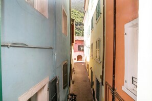 숙박 시설 구내