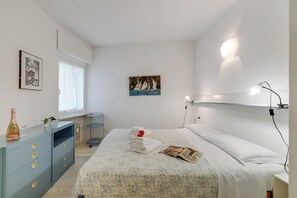 家庭公寓, 多间卧室, 湖畔 (Residenza Lago D'Argento) | 1 多间卧室、免费 WiFi、床单