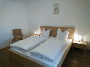 1 Schlafzimmer, Internetzugang, Bettwäsche
