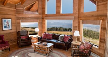 BEAUTIFUL 5 STAR LOG HOME ON 15 ACRES! LAKE VIEWS, STOCKED POND, 18 MILES TO YNP