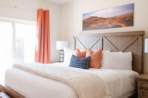 9 chambres, décor unique, ameublement unique