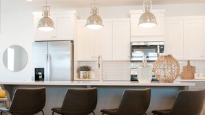 Condo, 2 quartos | Cozinha privada