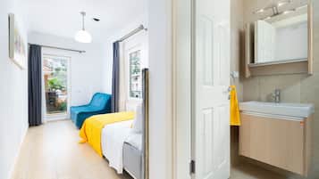 5 chambres, coffres-forts dans les chambres, fer et planche Ă repasser