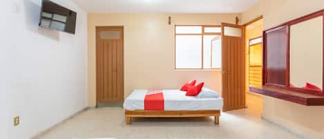 Camera Standard (3 Double Bed) | Insonorizzazione, culle/letti per bambini (gratuiti)